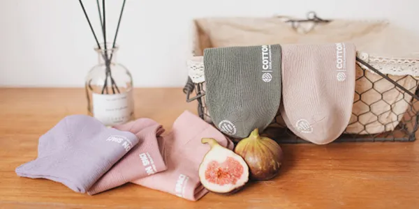 Here are a few options:
* Get it Now Ship It Fast!
* Shop with Ease Ship It Quick!
* Smart Buys Super Fast Delivery!
* Shop Smarter Deliveries Get Sooner!